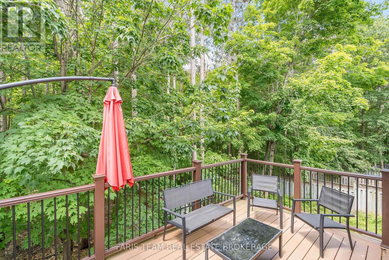 44 Hawthorne Crescent, Barrie, ON