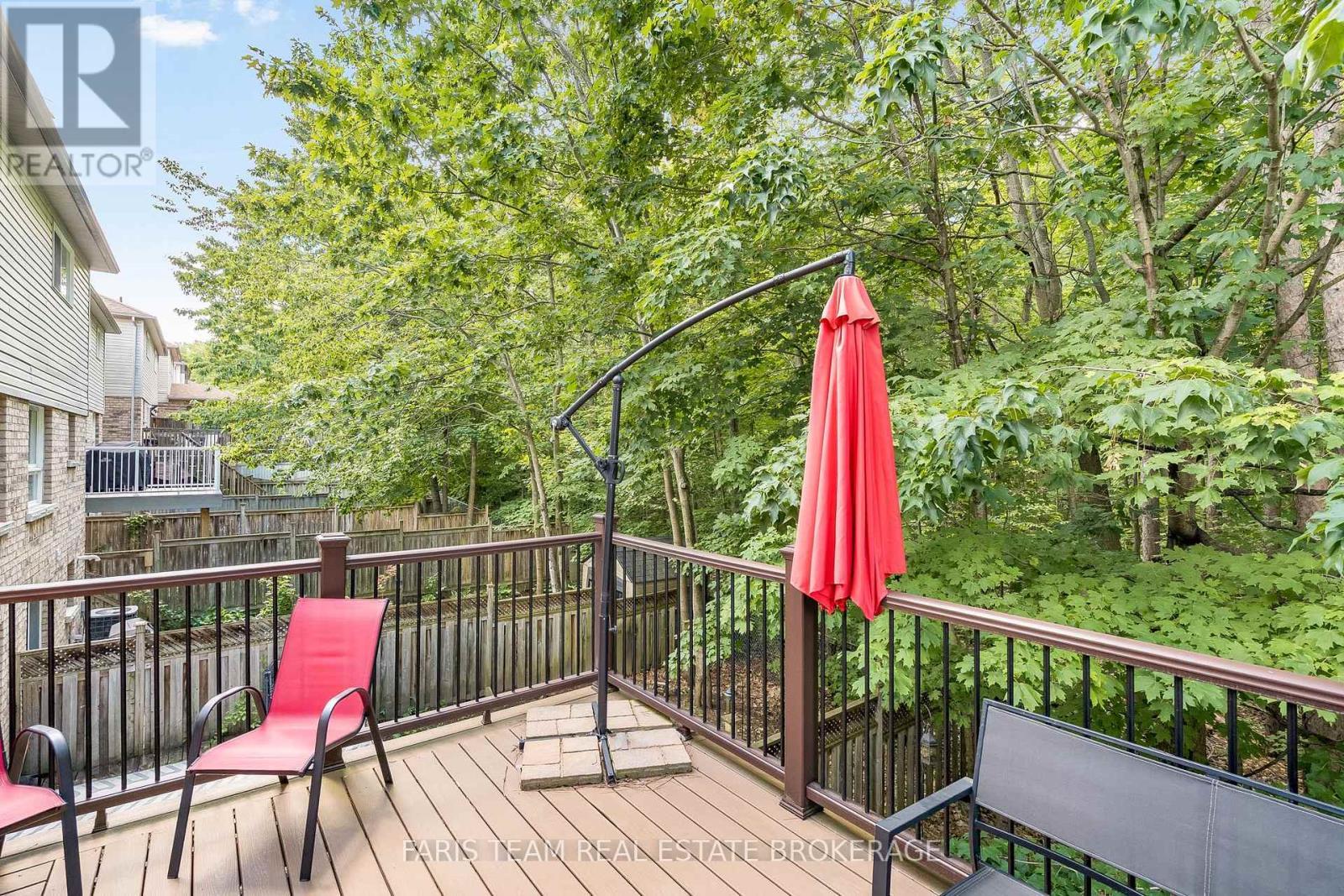 44 Hawthorne Crescent, Barrie, ON