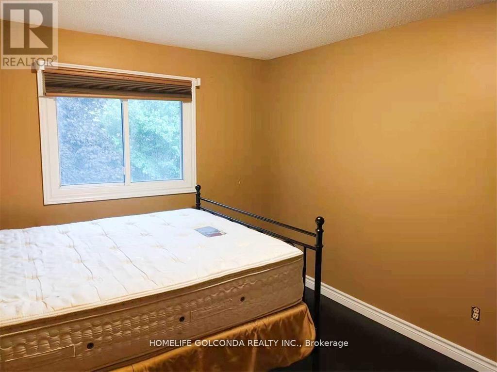 48 Hadden Crescent, Barrie, ON