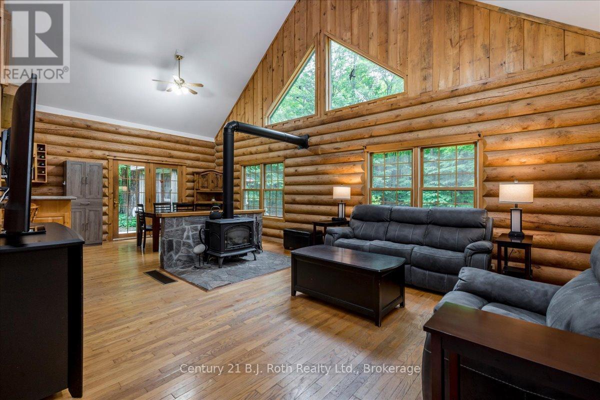 650 Concession 3 Road W, Tiny, ON