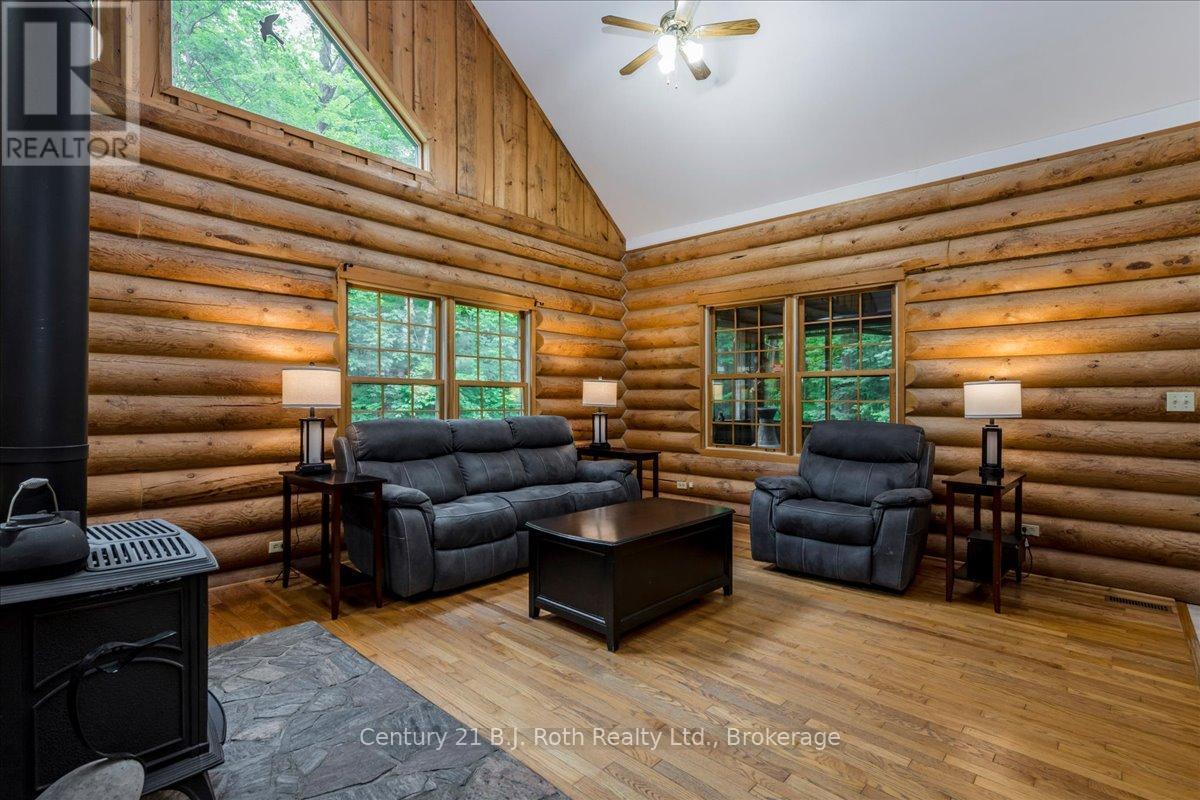 650 Concession 3 Road W, Tiny, ON