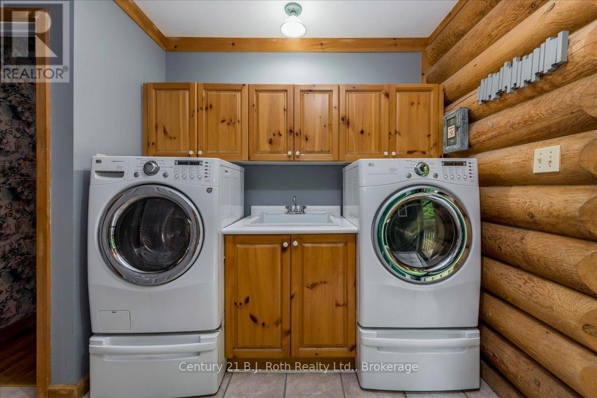 Laundry Room - 650 Concession 3 Road W, Tiny, ON