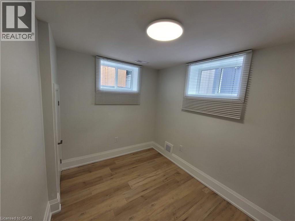 38 Rendell Boulevard, Hamilton, ON