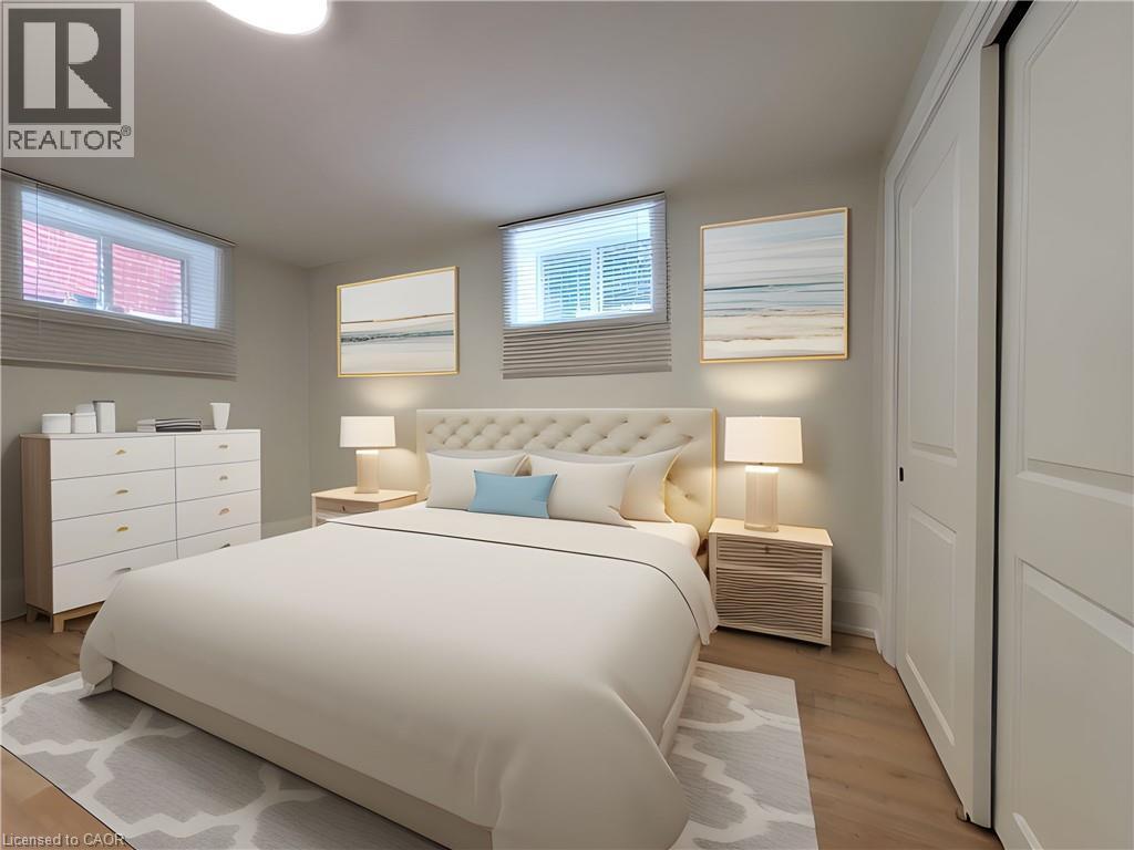38 Rendell Boulevard, Hamilton, ON