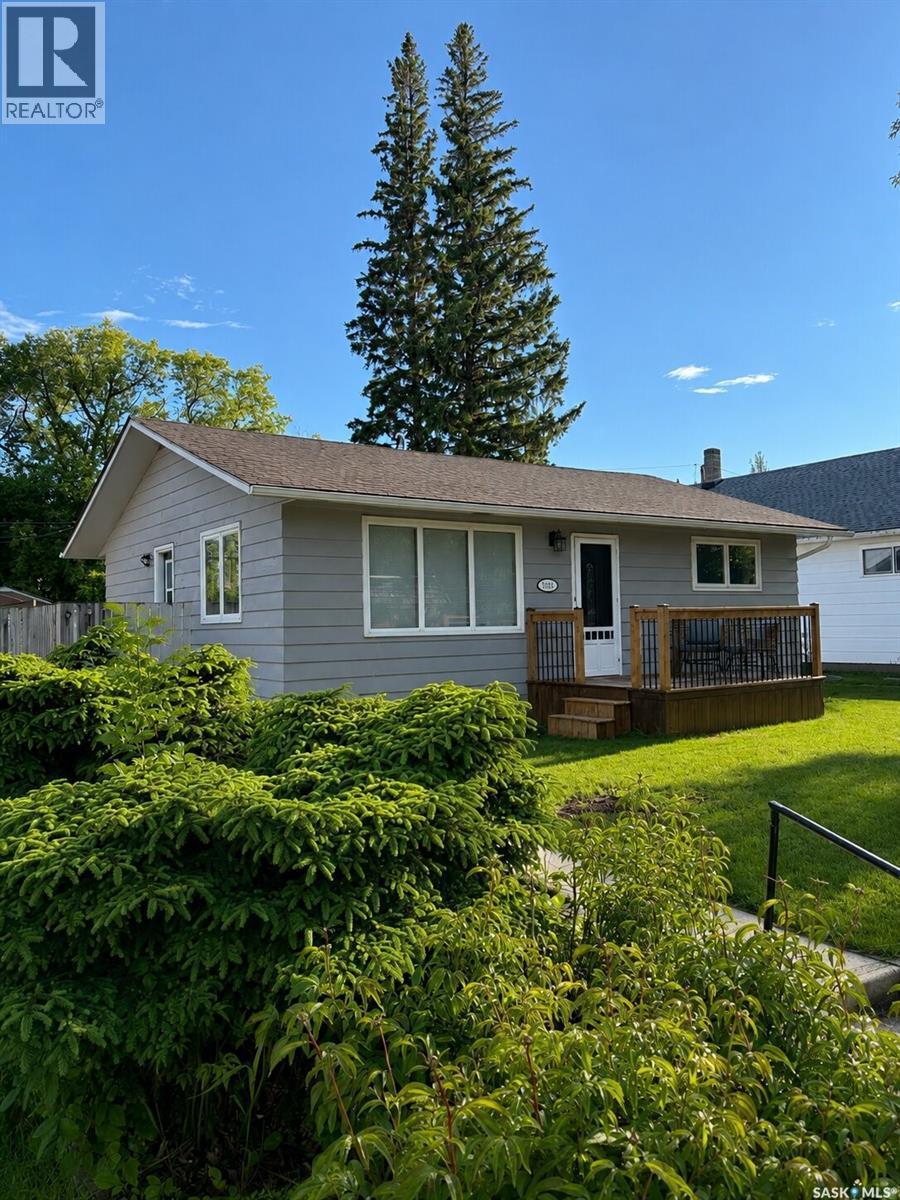 3015 5Th Street, Rosthern, SK