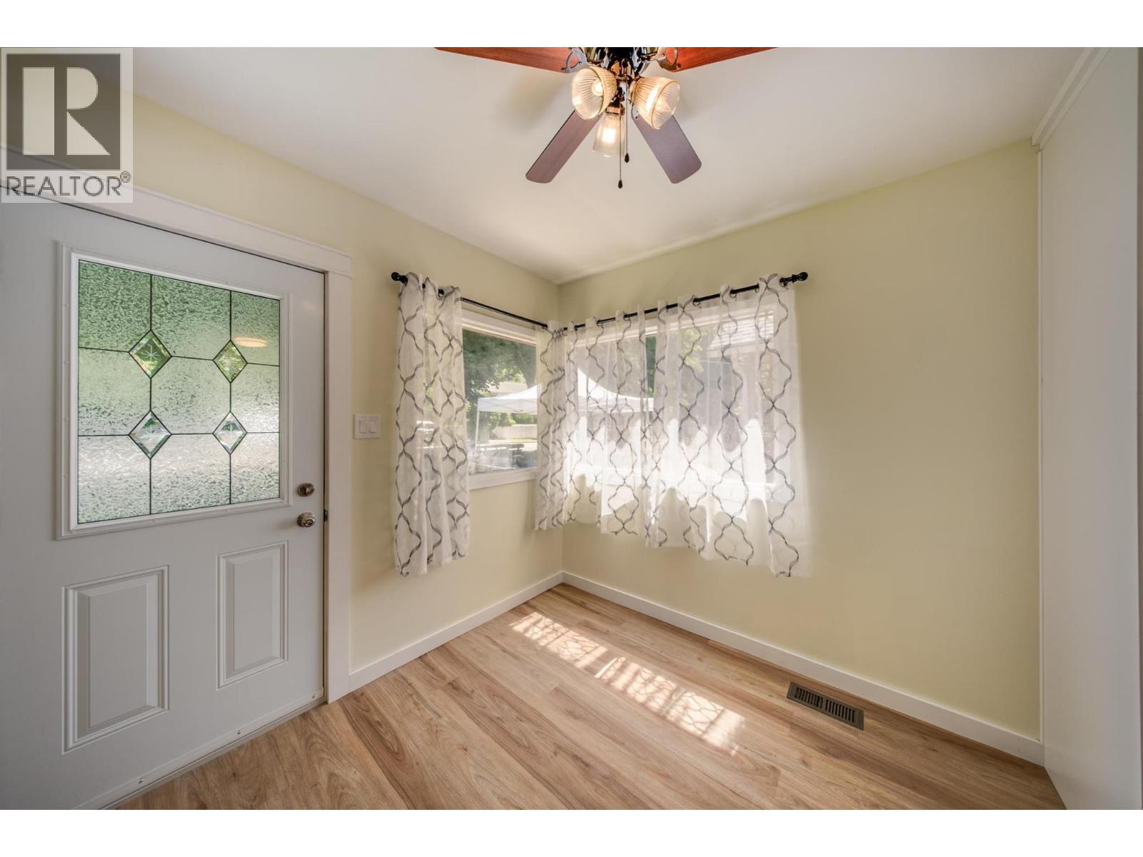 1110 Second Avenue, Trail, BC