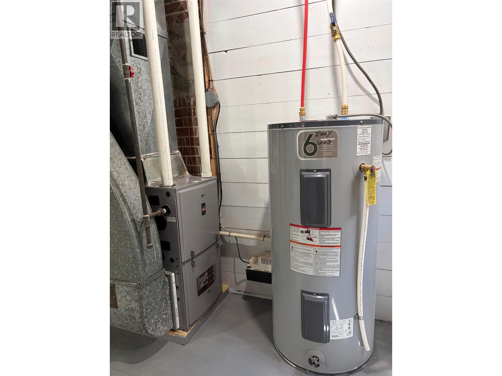 Brand new furnace. Hot water tank 2023 - 1110 Second Avenue, Trail, BC