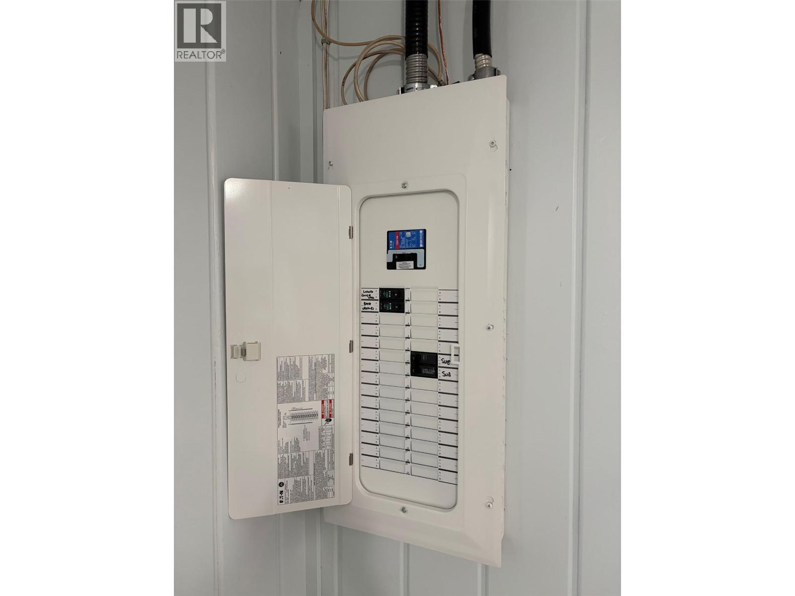 Brand new 200amp service, including a new mast and power pole - 1110 Second Avenue, Trail, BC