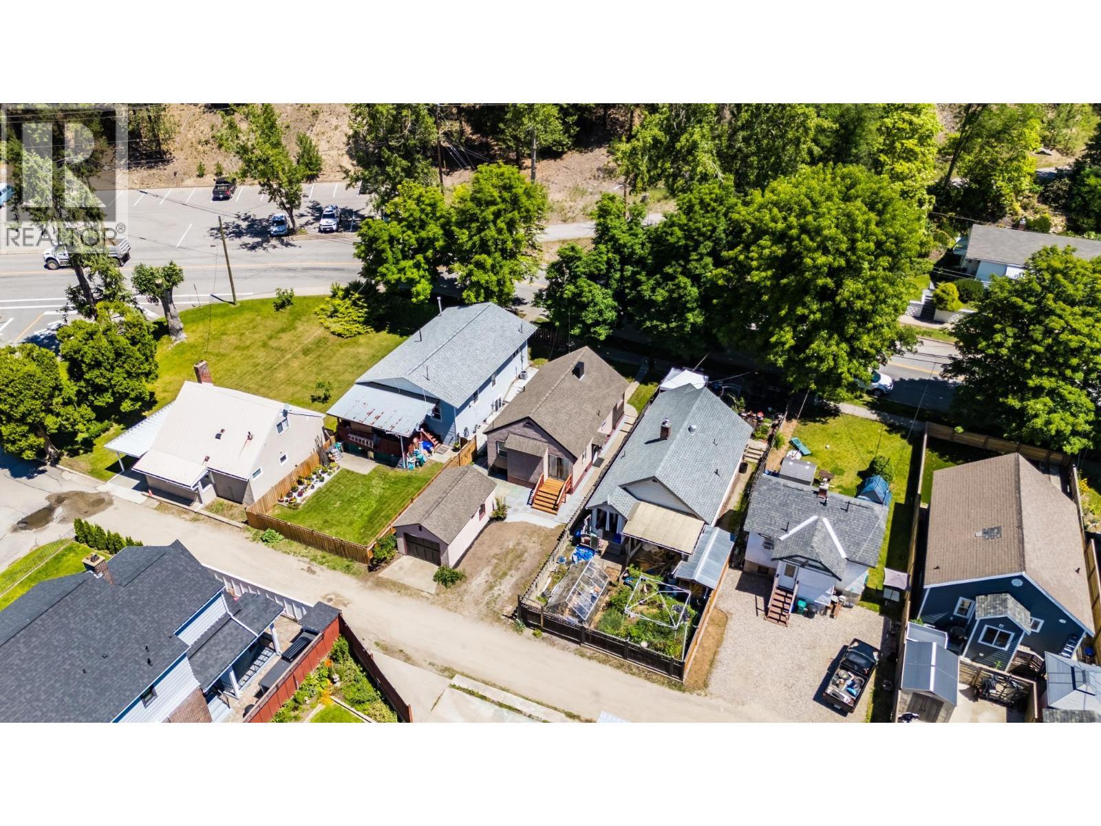 1110 Second Avenue, Trail, BC
