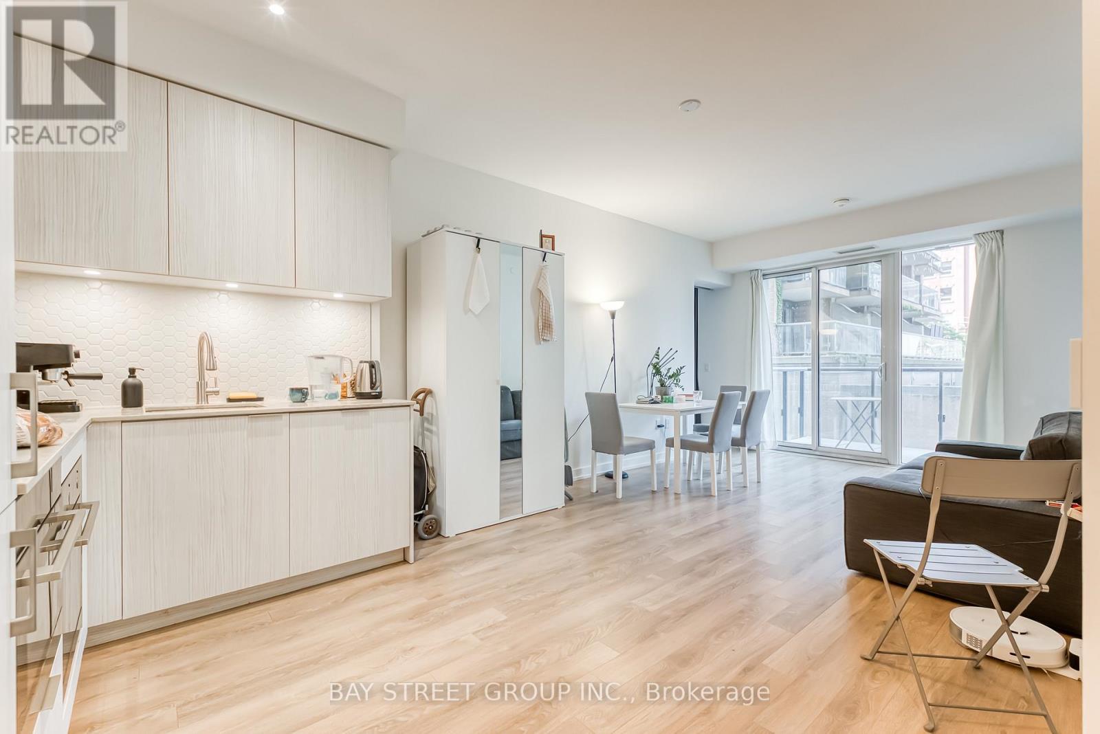 210 - 158 Front Street E, Toronto, ON