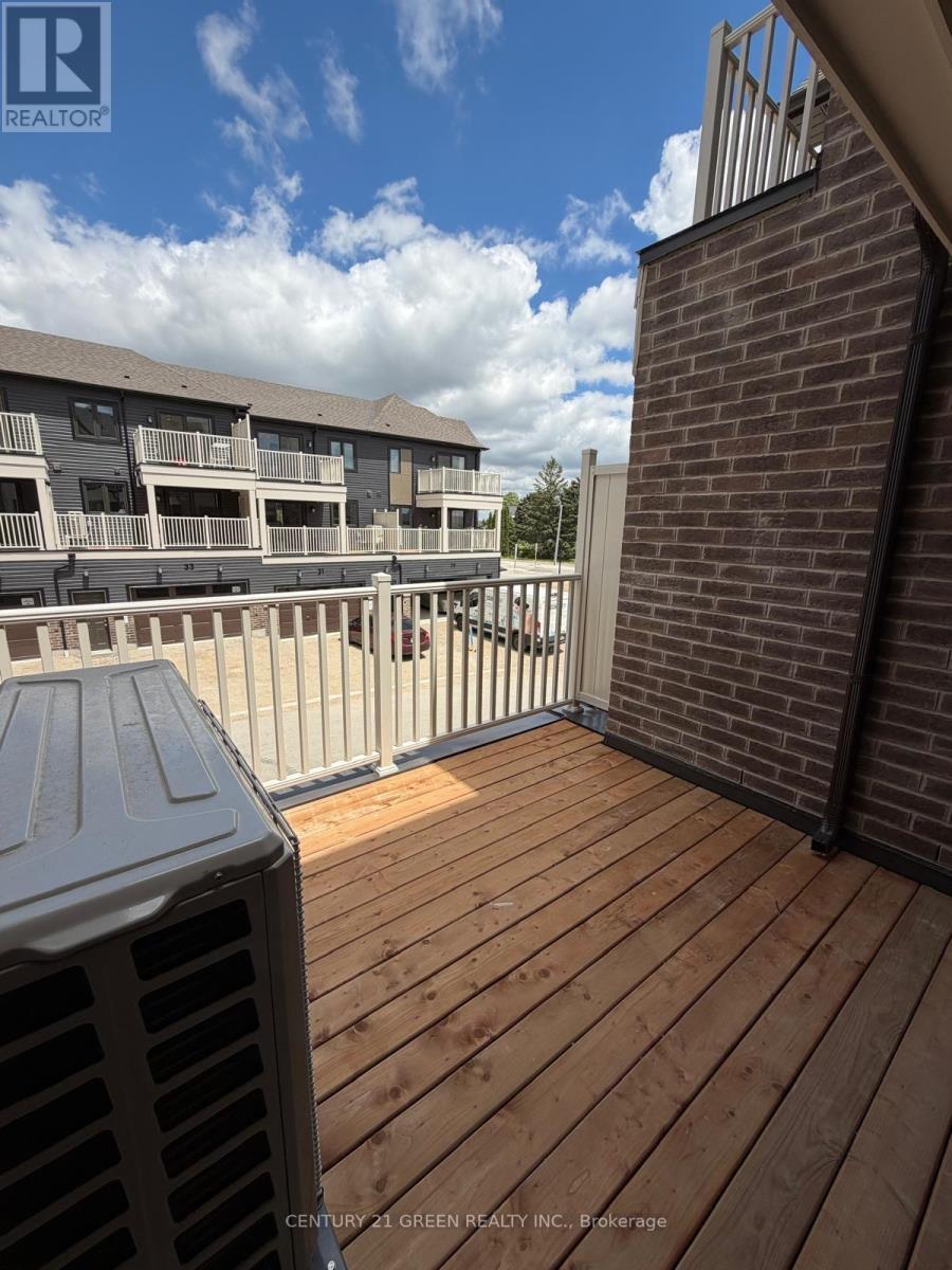 32 Canyon Drive, Kitchener, ON