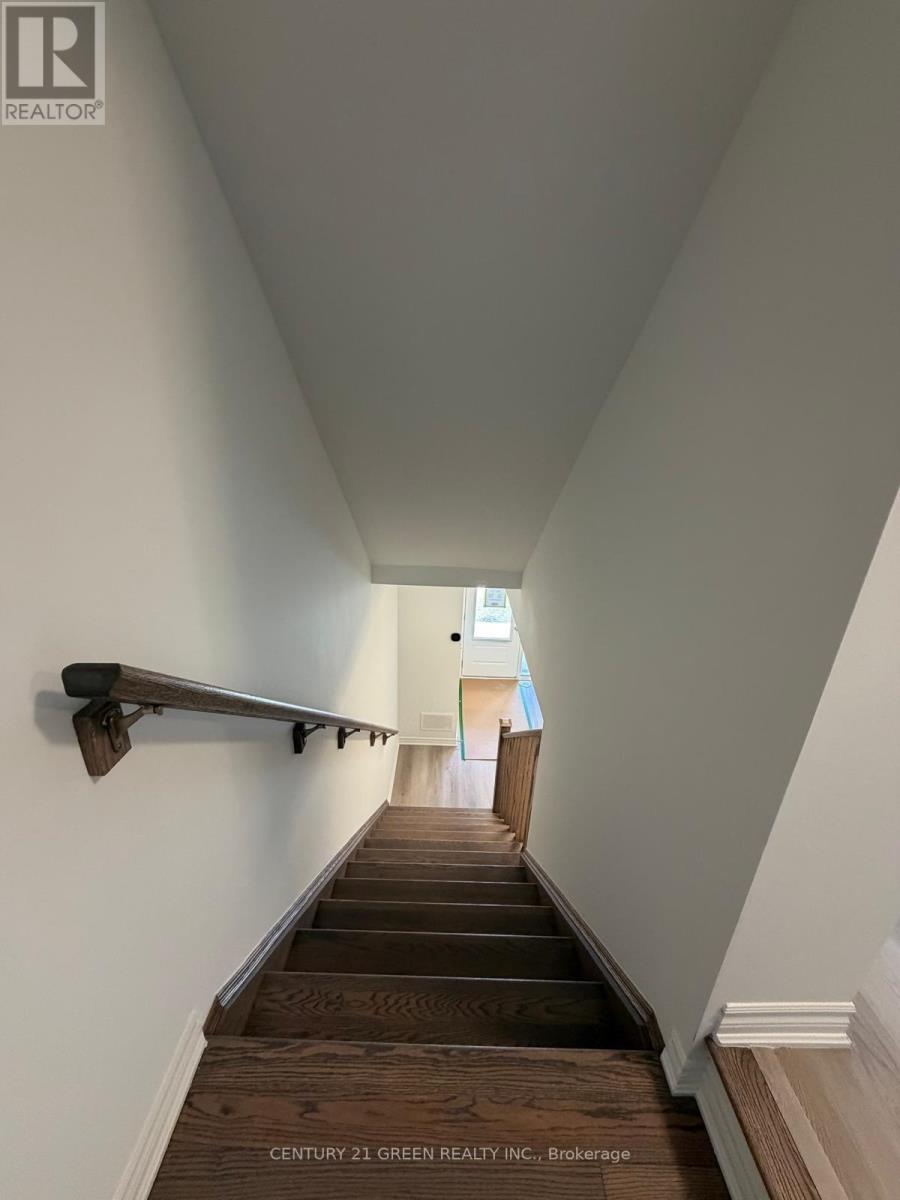 32 Canyon Drive, Kitchener, ON