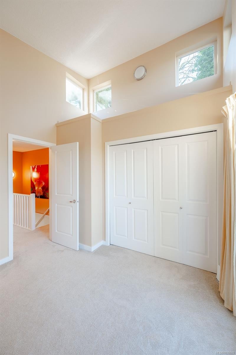 #202-116 Queens Rd, Duncan, BC
