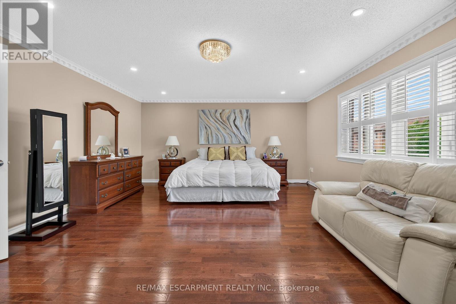 81 Morning Mist Drive, Hamilton, ON