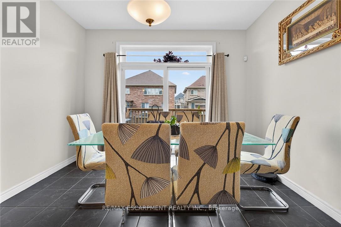 44 Matteo Trail, Hamilton, ON