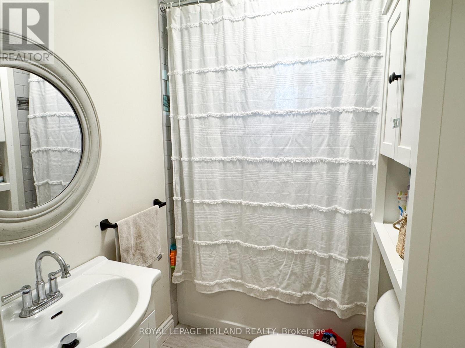 100 Sunset Drive, St. Thomas, ON