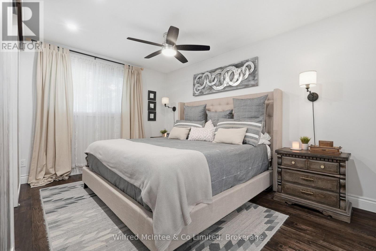 28 Nuthatch Place, Cambridge, ON