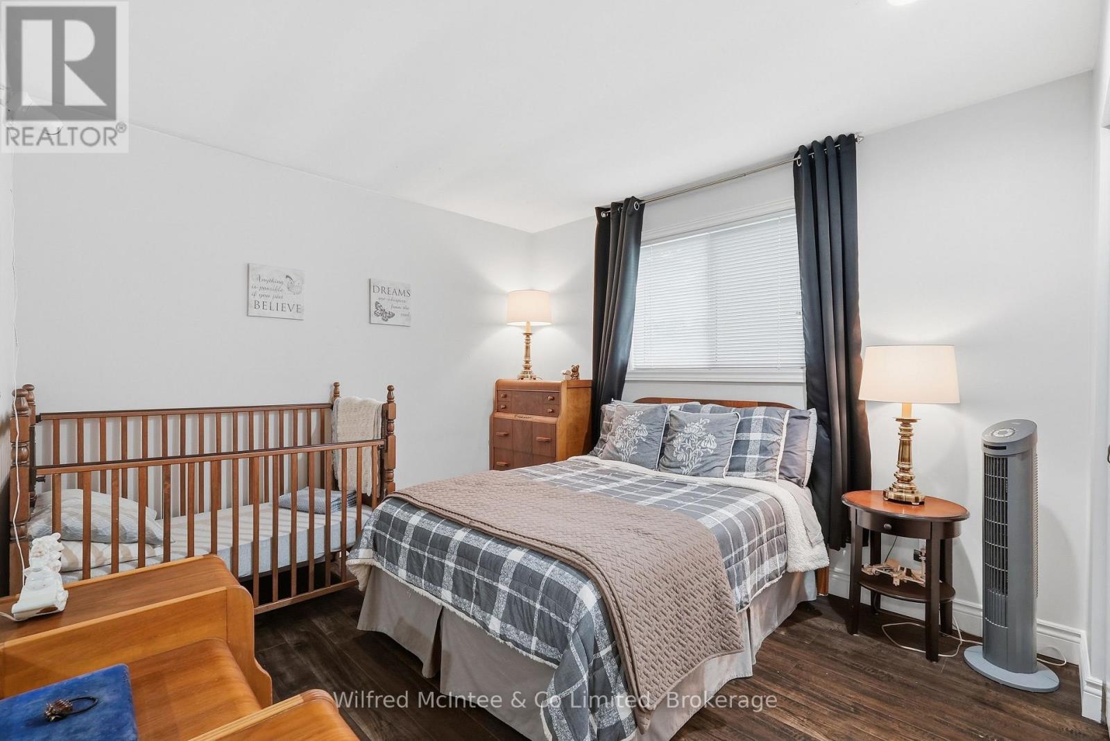 28 Nuthatch Place, Cambridge, ON