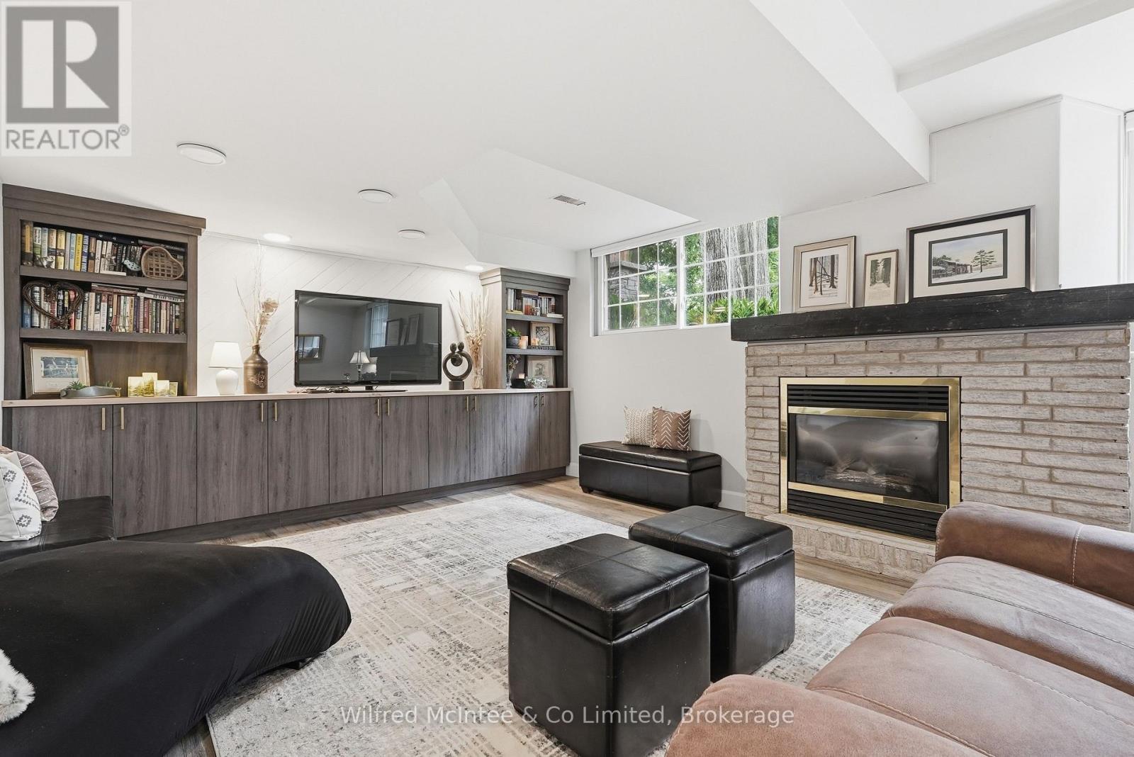 28 Nuthatch Place, Cambridge, ON