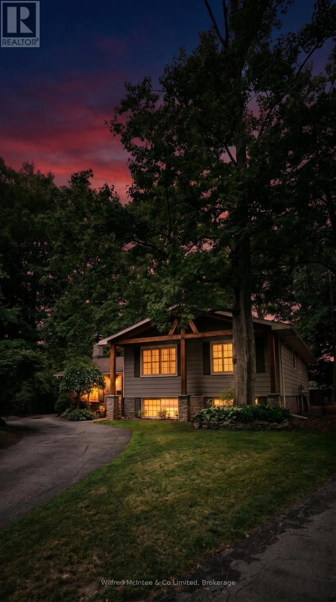 28 Nuthatch Place, Cambridge, ON