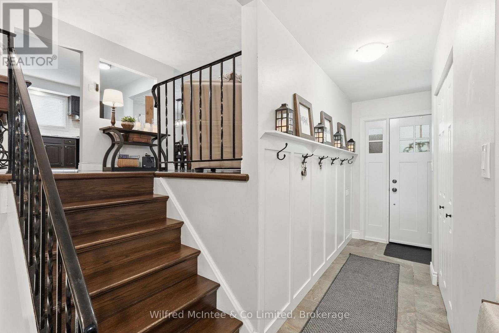 28 Nuthatch Place, Cambridge, ON