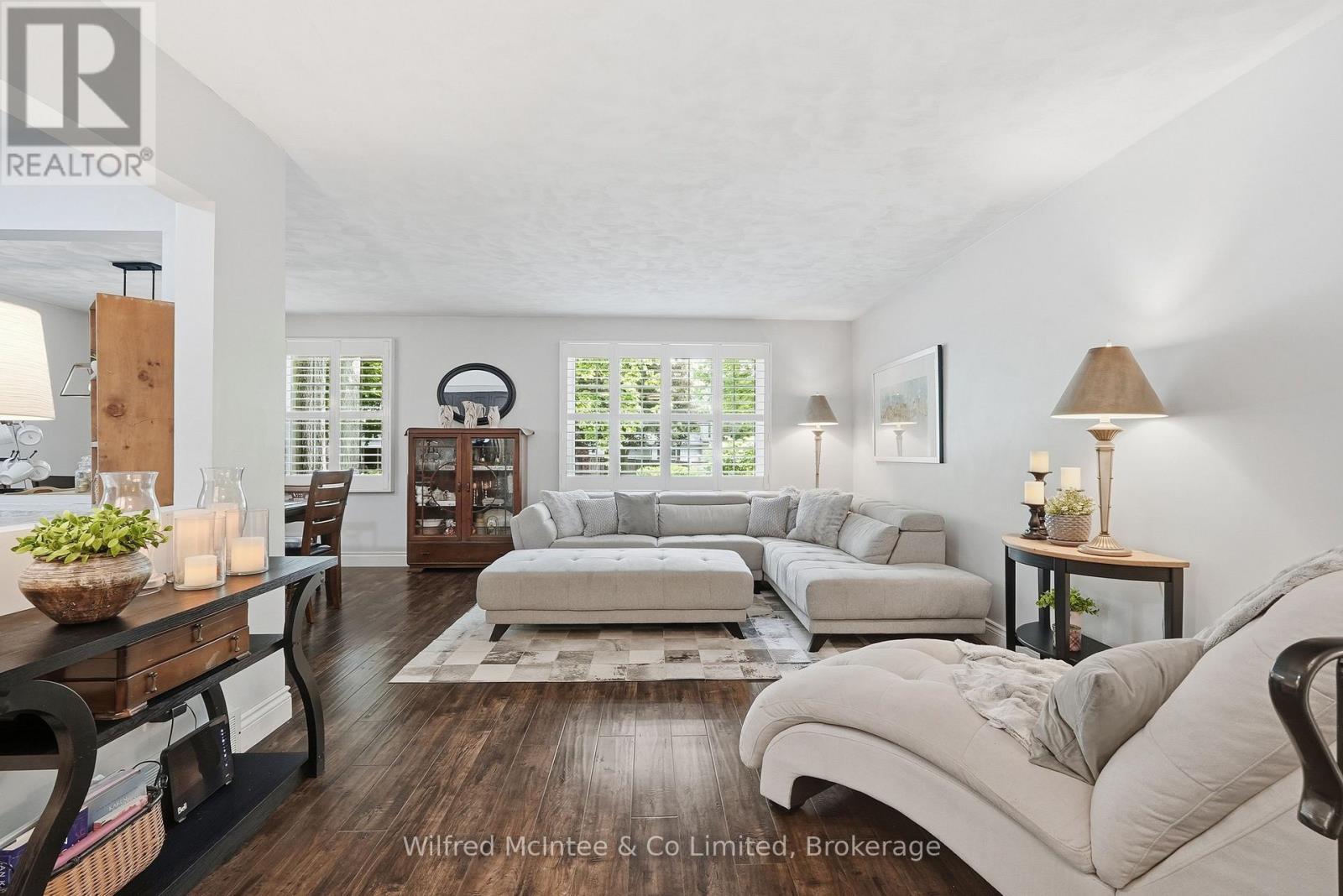 28 Nuthatch Place, Cambridge, ON