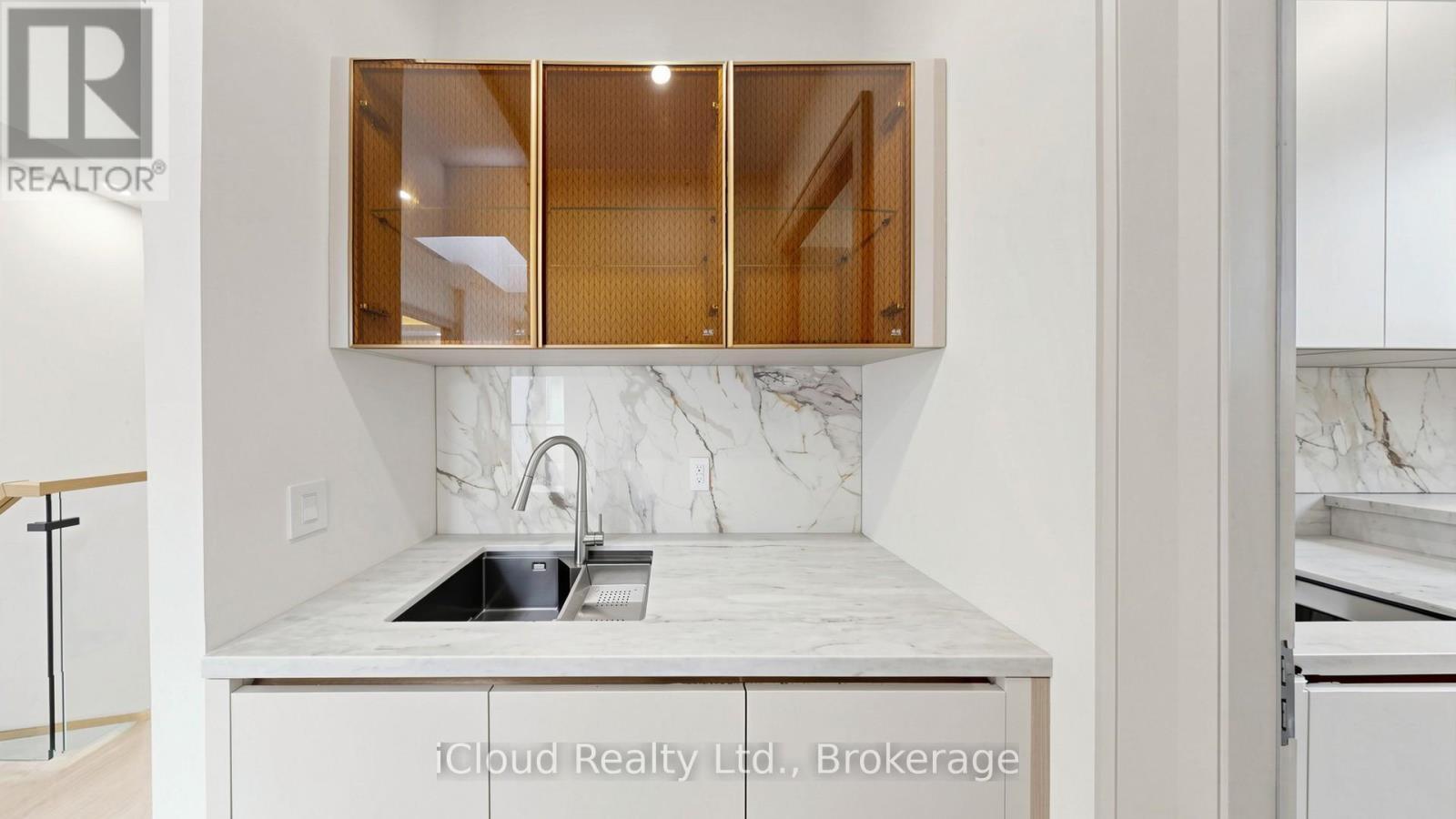 2539 Rugby Road, Mississauga, ON
