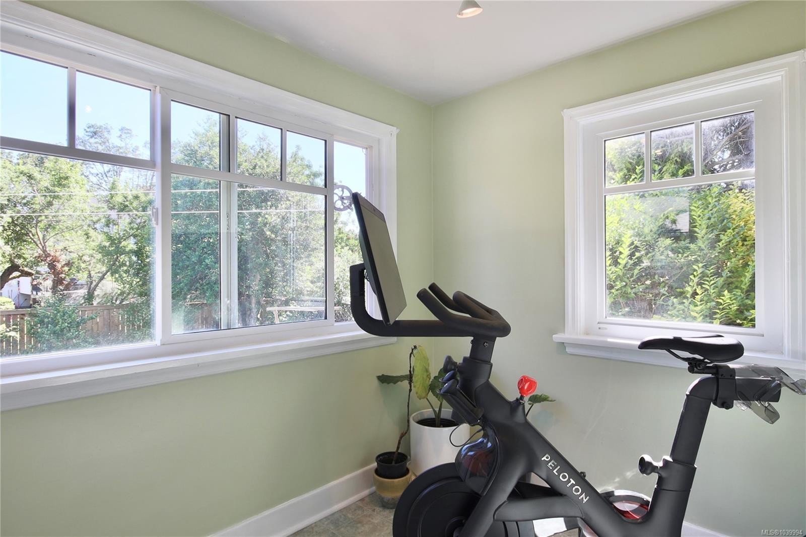 2331 Pacific Ave, Oak Bay, BC