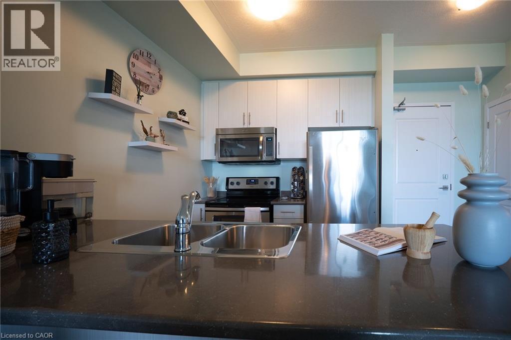 35 Southshore Crescent Unit# 301, Hamilton, ON