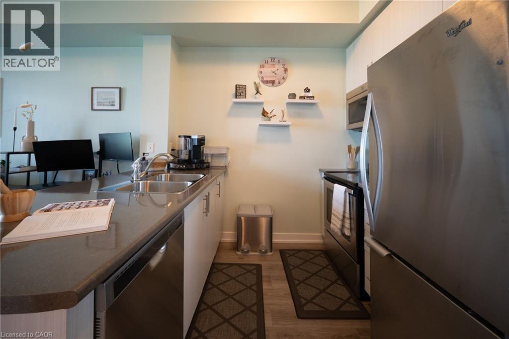 35 Southshore Crescent Unit# 301, Hamilton, ON