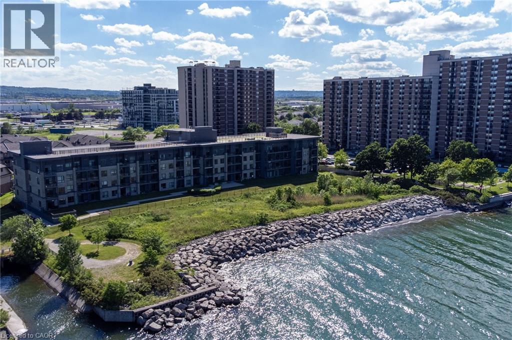 35 Southshore Crescent Unit# 301, Hamilton, ON