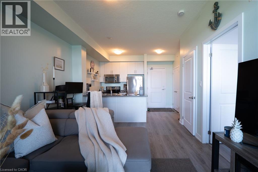 35 Southshore Crescent Unit# 301, Hamilton, ON