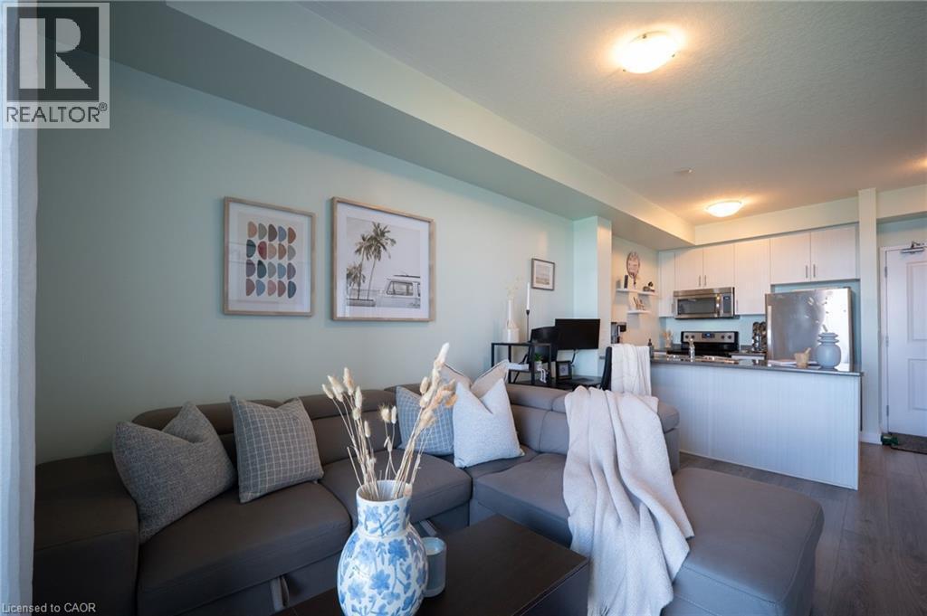 35 Southshore Crescent Unit# 301, Hamilton, ON
