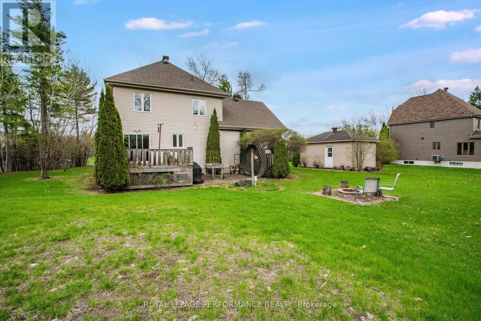 531 Du Bercail Road, Champlain, ON