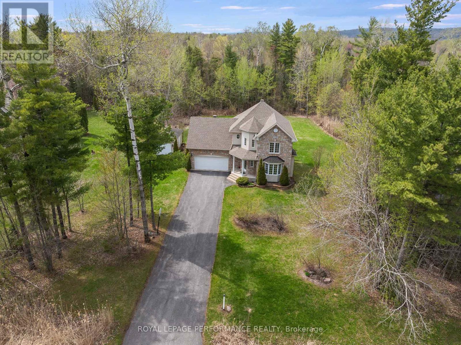 531 Du Bercail Road, Champlain, ON