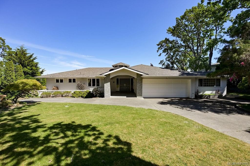 3565 Beach Dr, Oak Bay, BC