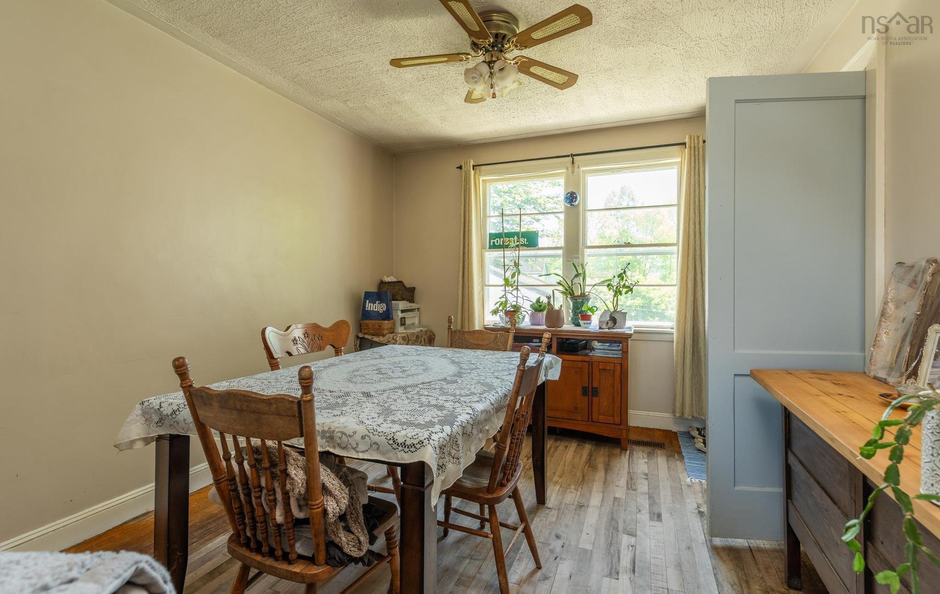 61 Forest Street, Yarmouth, NS