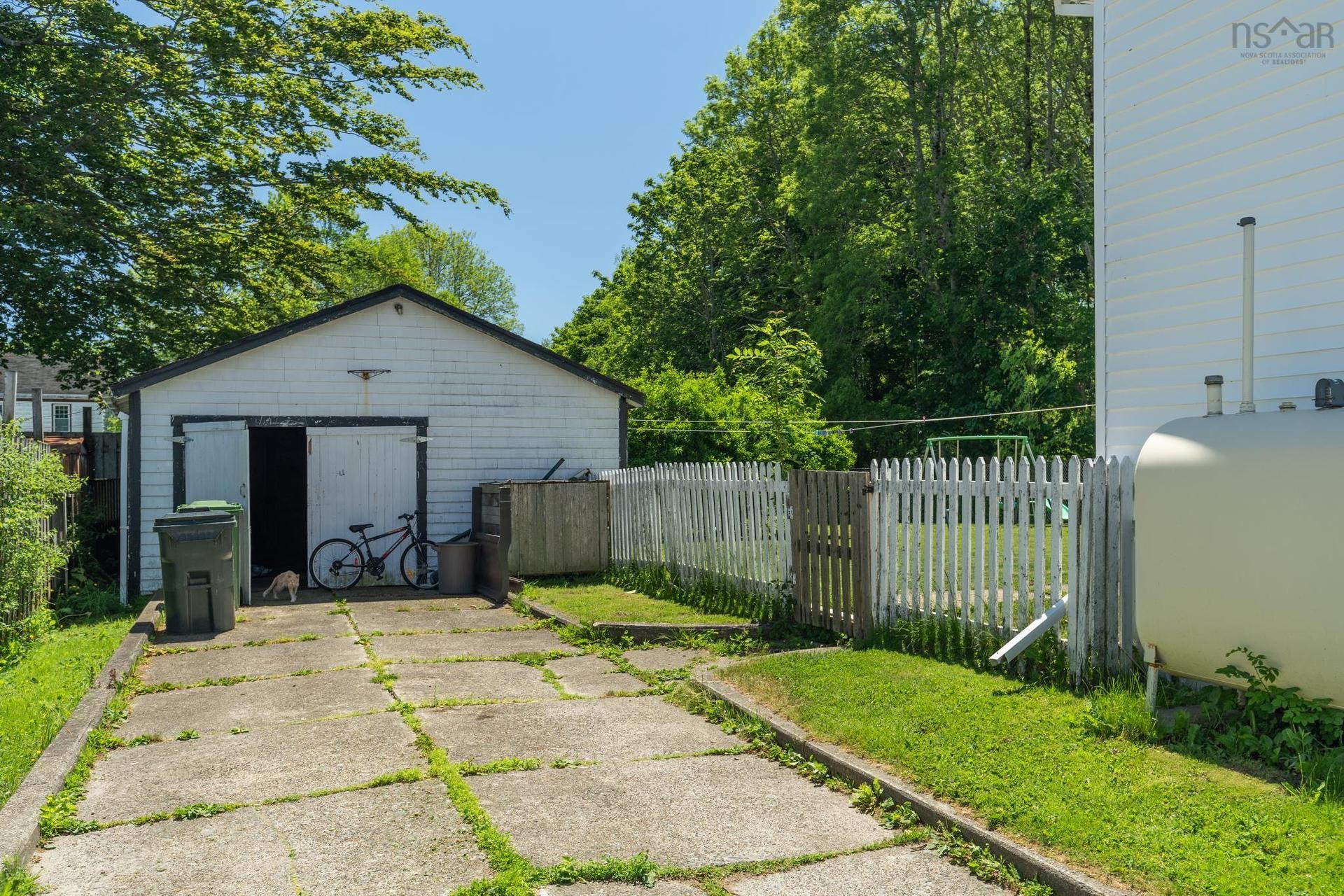 61 Forest Street, Yarmouth, NS