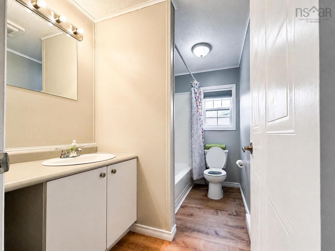4 Fourth Avenue, Sydney, NS
