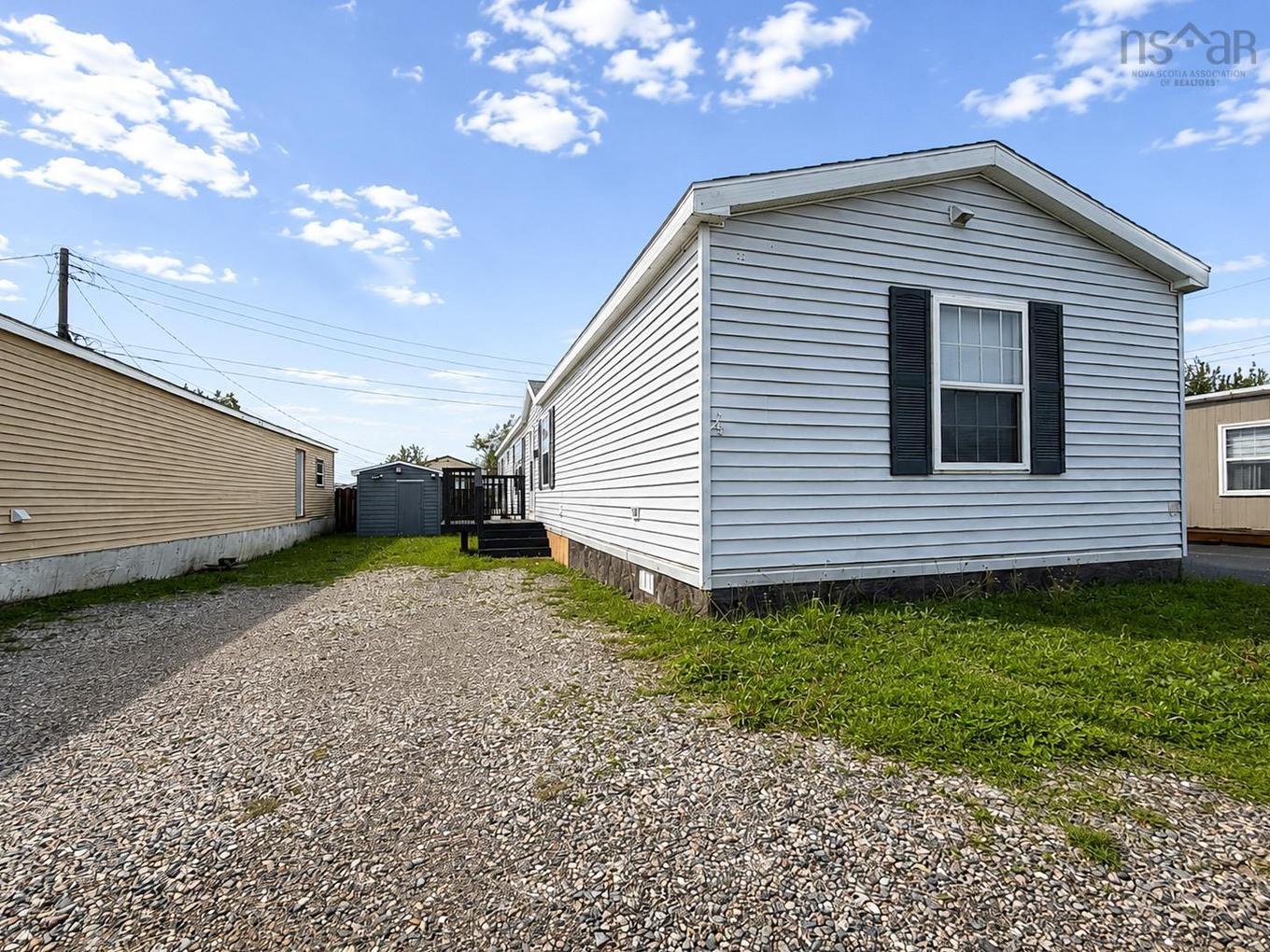 4 Fourth Avenue, Sydney, NS