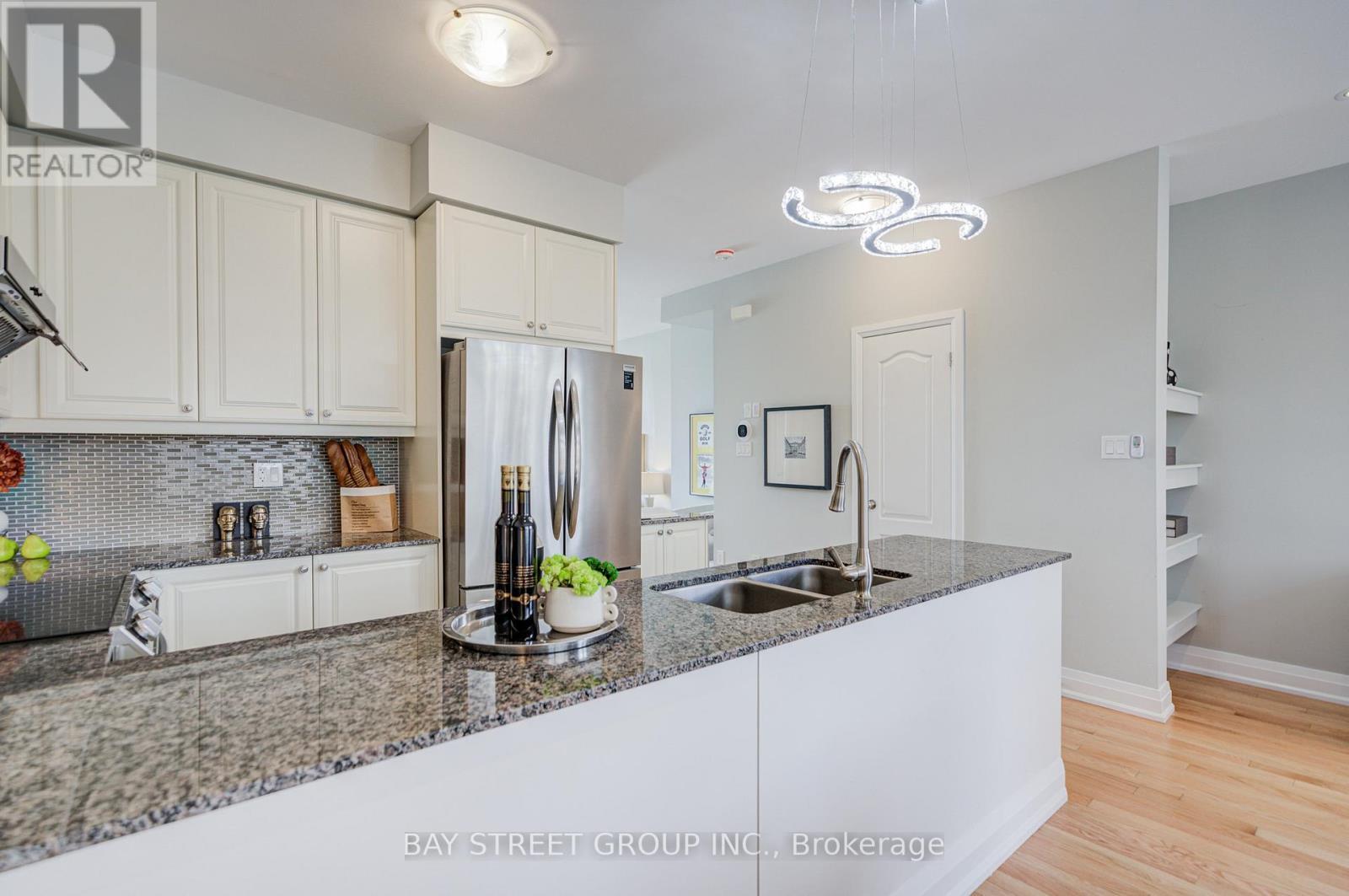 6 Teasel Way, Markham, ON