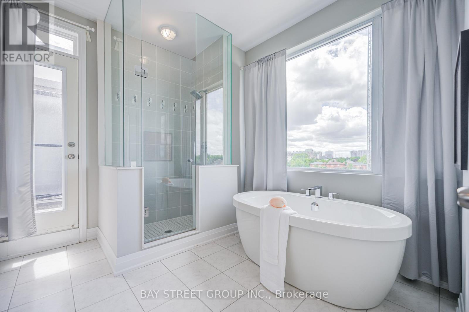 6 Teasel Way, Markham, ON