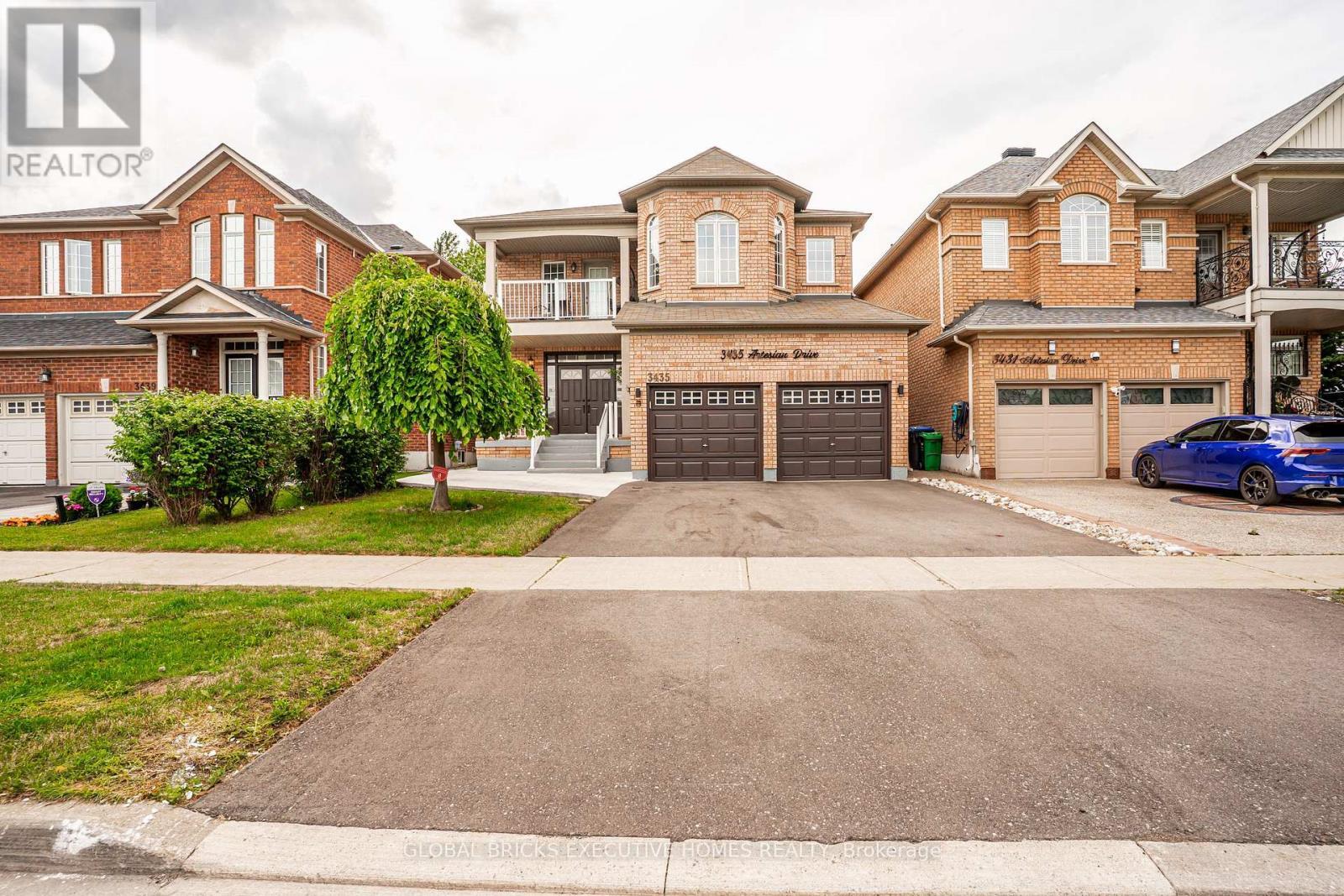 3435 Artesian Drive, Mississauga, ON