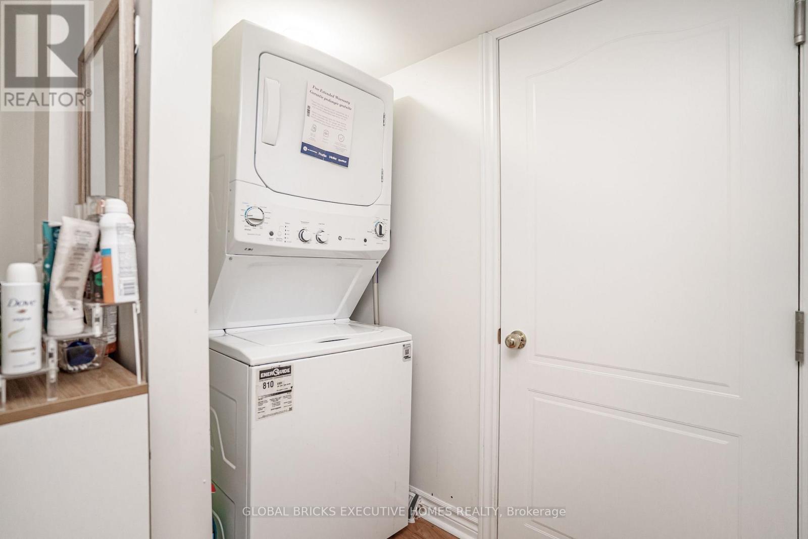 3435 Artesian Drive, Mississauga, ON