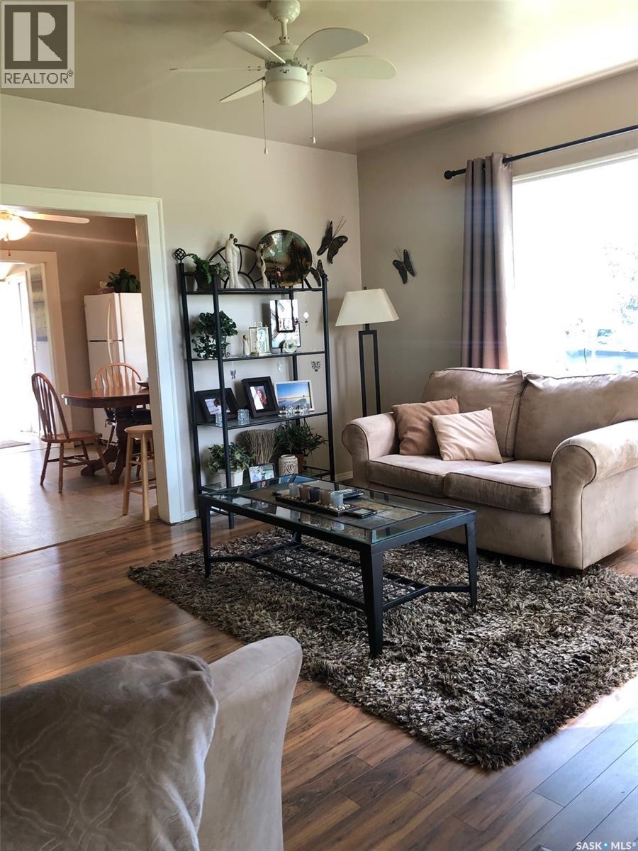 48 Highway Avenue E, Preeceville, SK