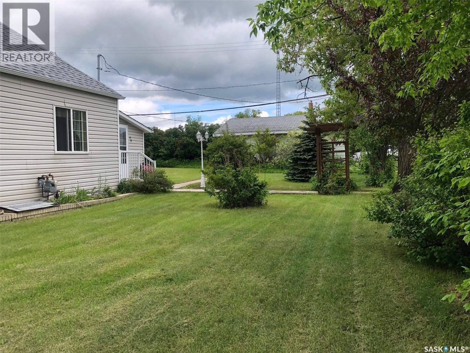 48 Highway Avenue E, Preeceville, SK