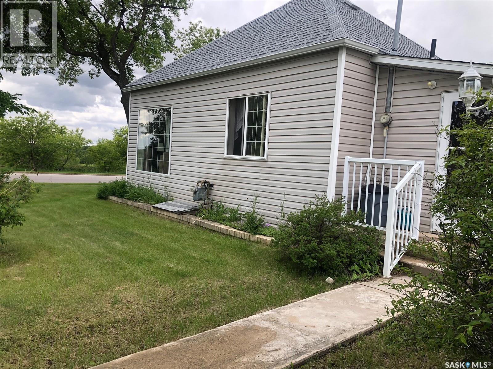 48 Highway Avenue E, Preeceville, SK
