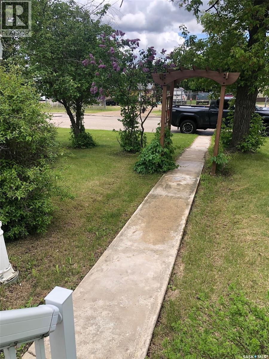 48 Highway Avenue E, Preeceville, SK