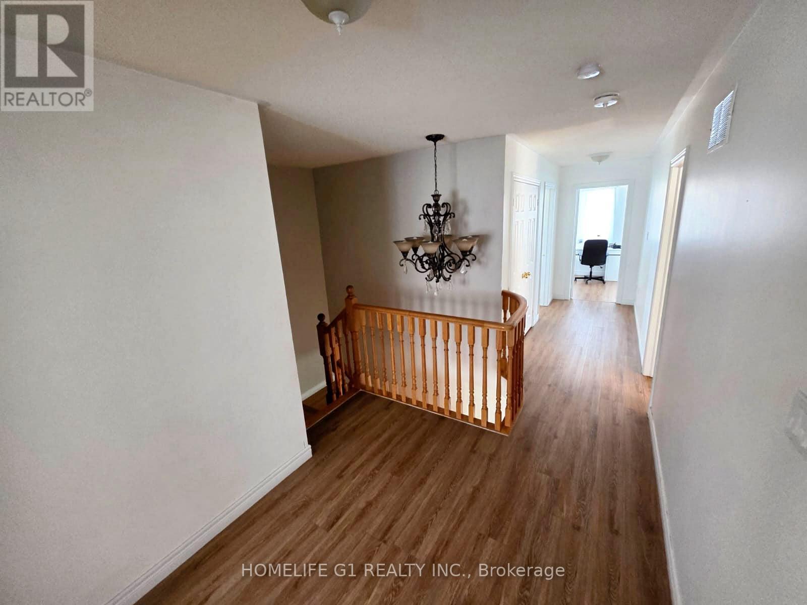 62 Dewside Drive E, Brampton, ON