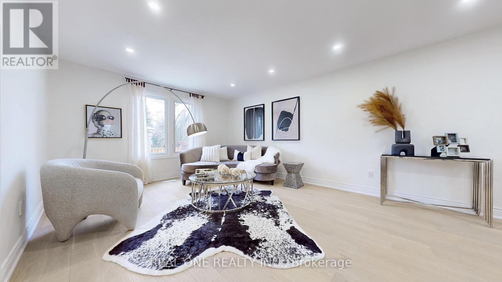 99 Aitken Circle, Markham, ON